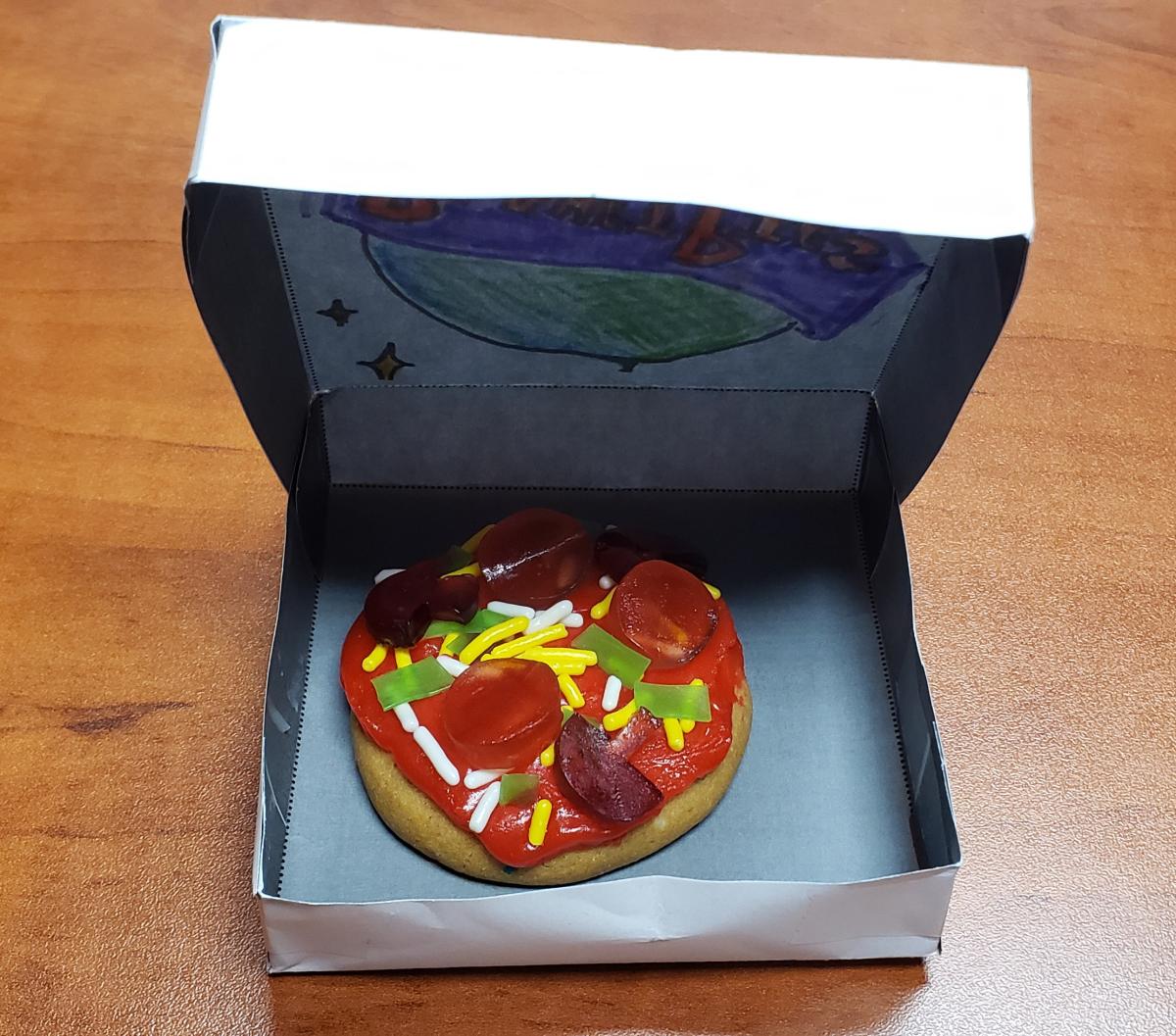 mini pizza box with decorated pizza cookie